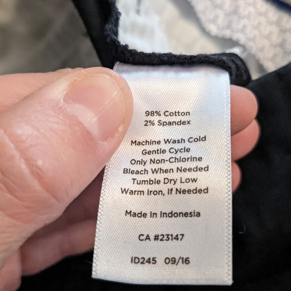 Talbots Black Cropped Pants - Picture 7 of 7